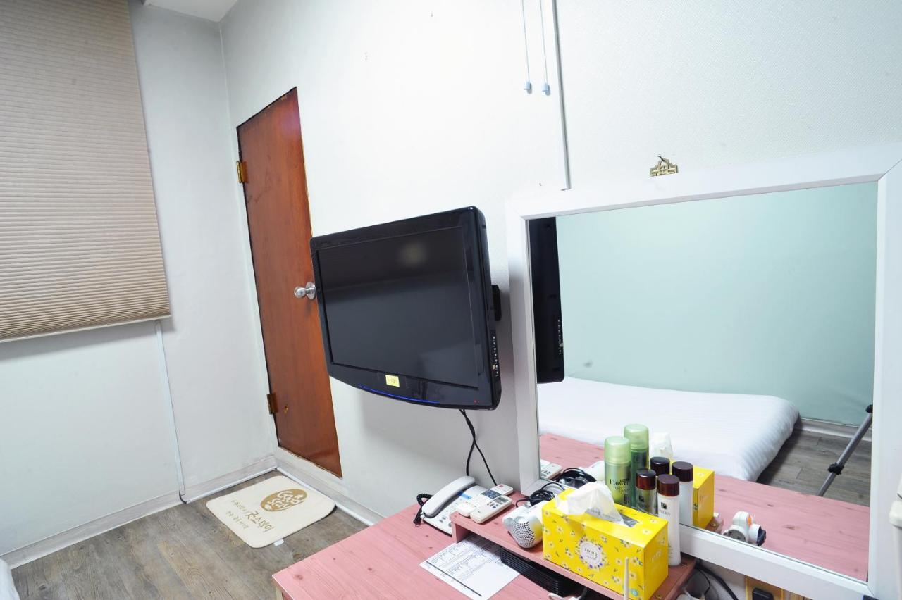 Saewha Hostel Seul Exterior foto